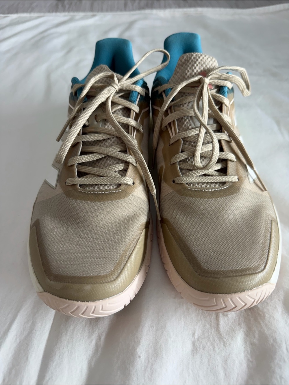 Women's Adidas Defiant Soeed Wonder Beige Tennis Shoes size 9.5
